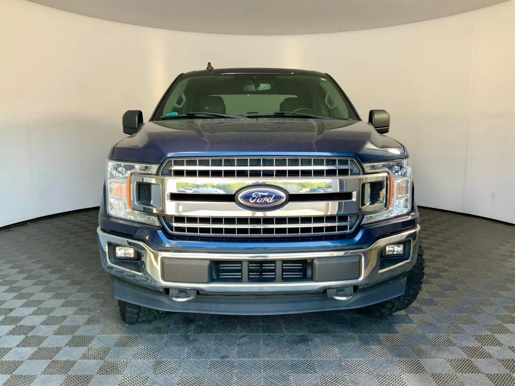 Ford F-150 photo 4