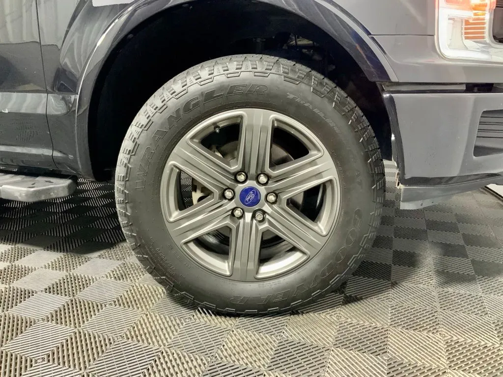 Ford F-150 photo 35