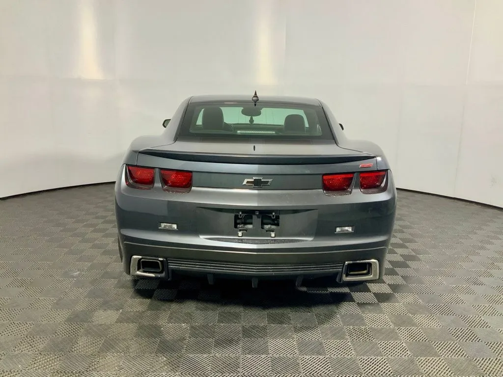 Chevrolet Camaro photo 14