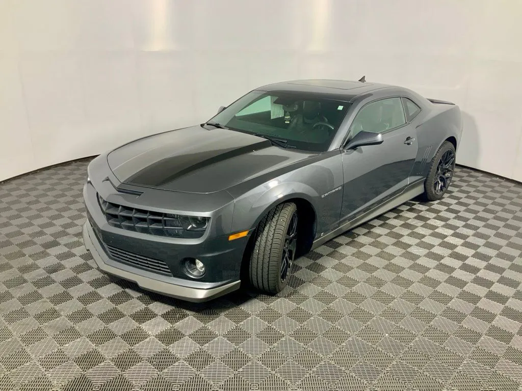 Chevrolet Camaro photo 11