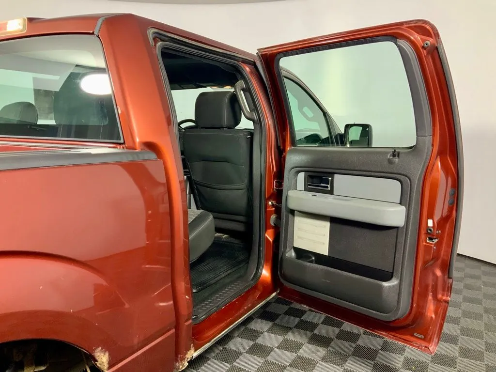 Ford F-150 photo 25