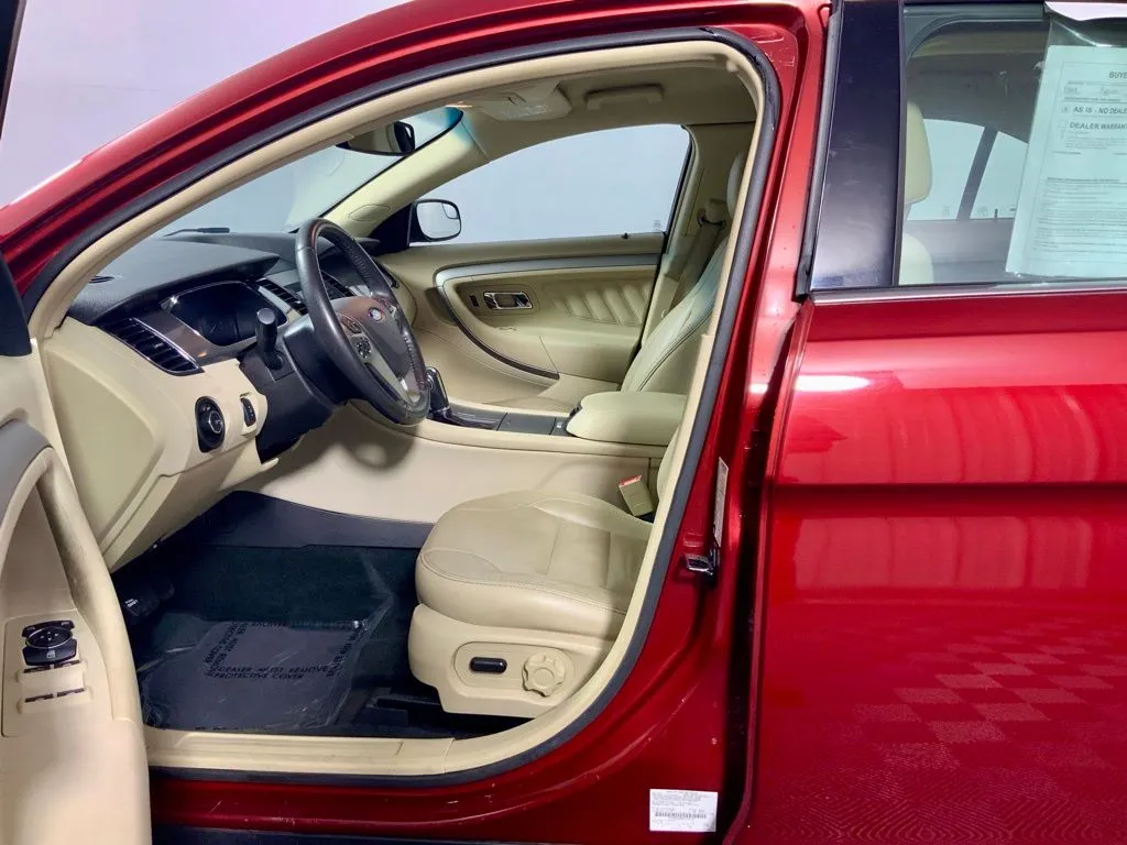 Ford Taurus photo 19