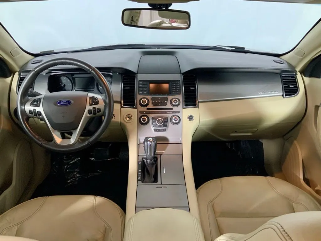 Ford Taurus photo 20
