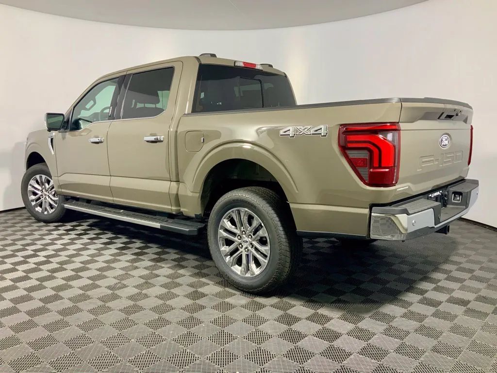 Ford F-150 photo 12