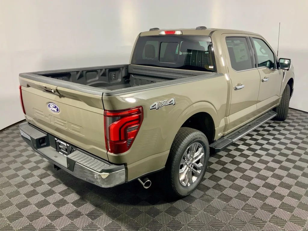 Ford F-150 photo 17