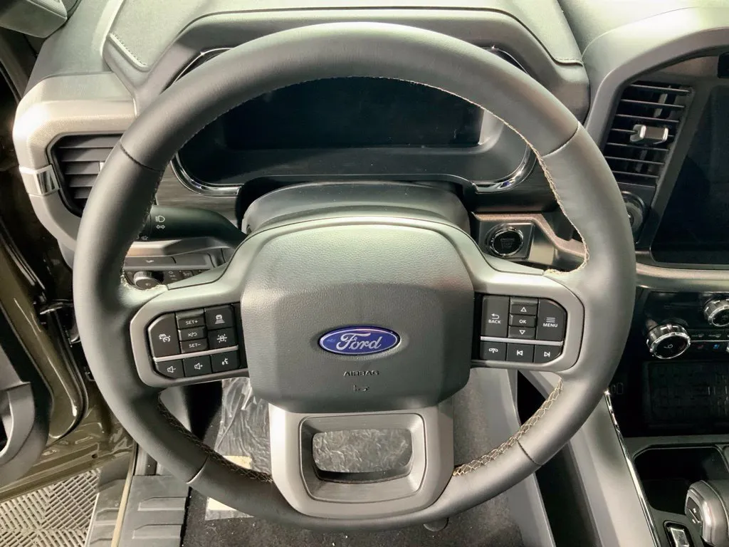 Ford F-150 photo 25