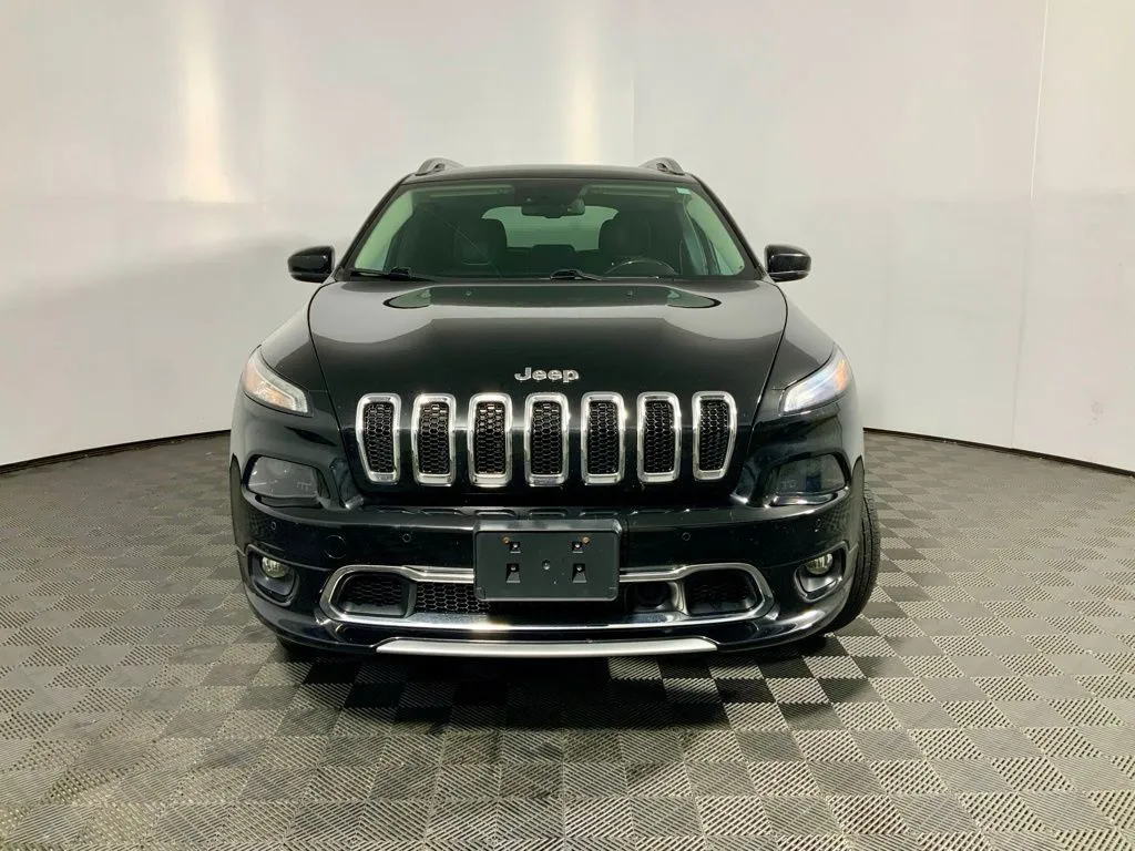 Jeep Cherokee photo 5
