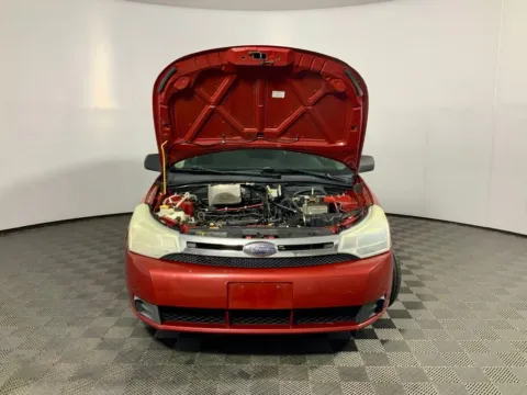 More photos of 2009 Ford Focus SE at Don Wood Ford Lincoln, OH