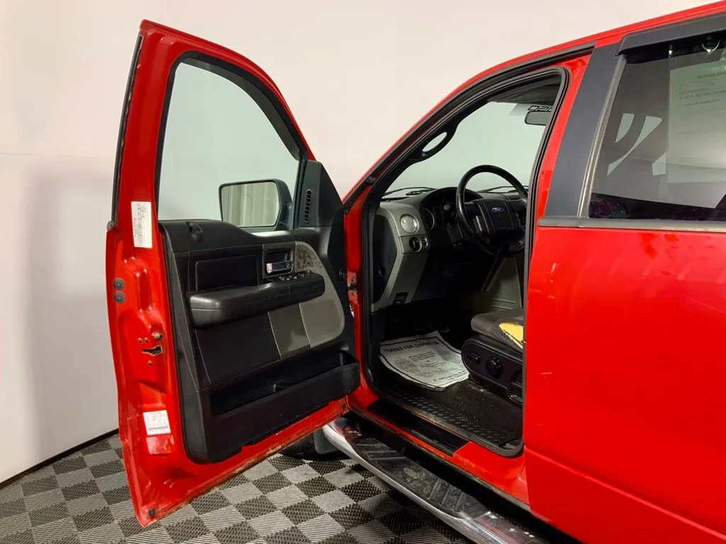 Ford F-150 photo 15