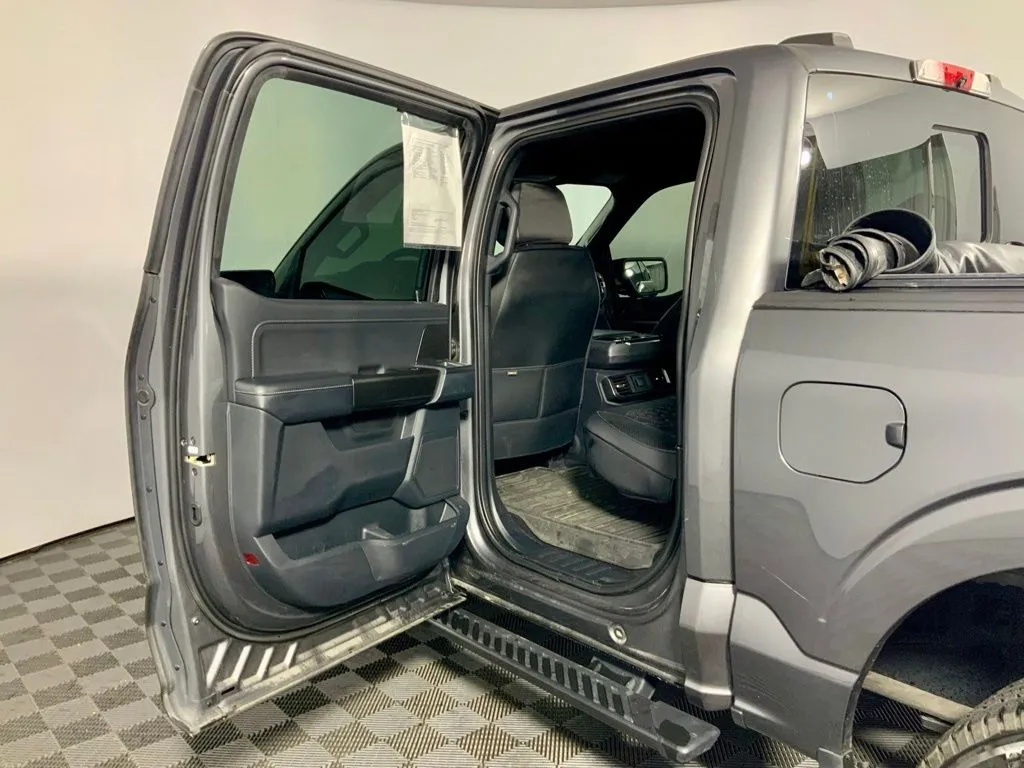Ford F-150 photo 28