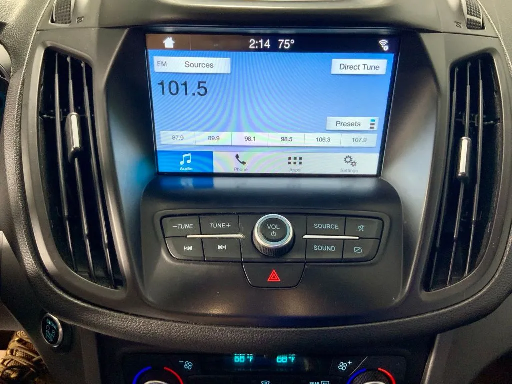 Ford Escape photo 24
