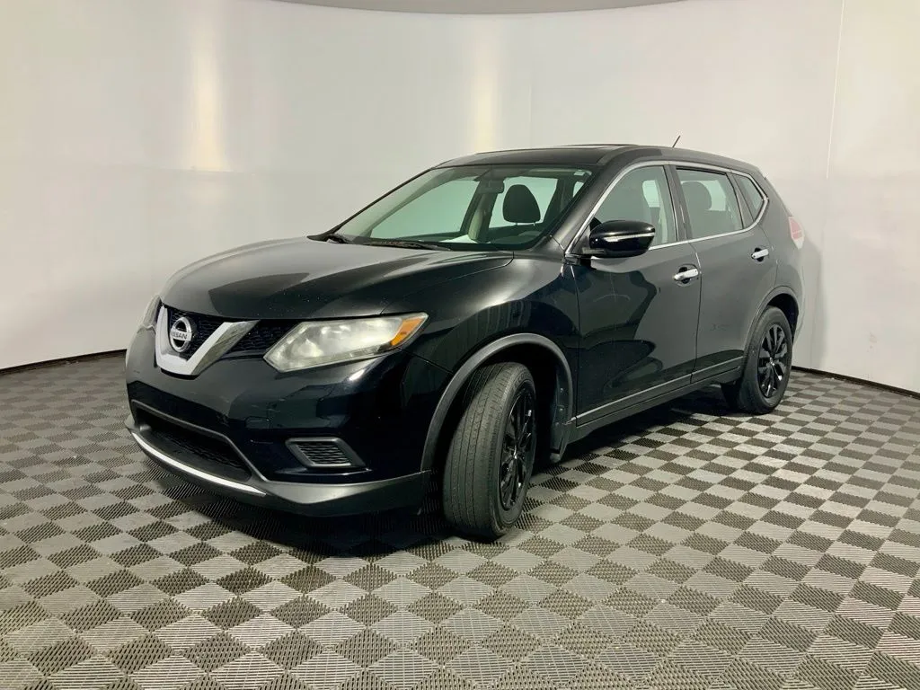Nissan Rogue photo 8