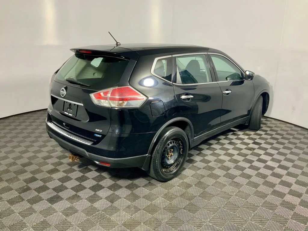 Nissan Rogue photo 15