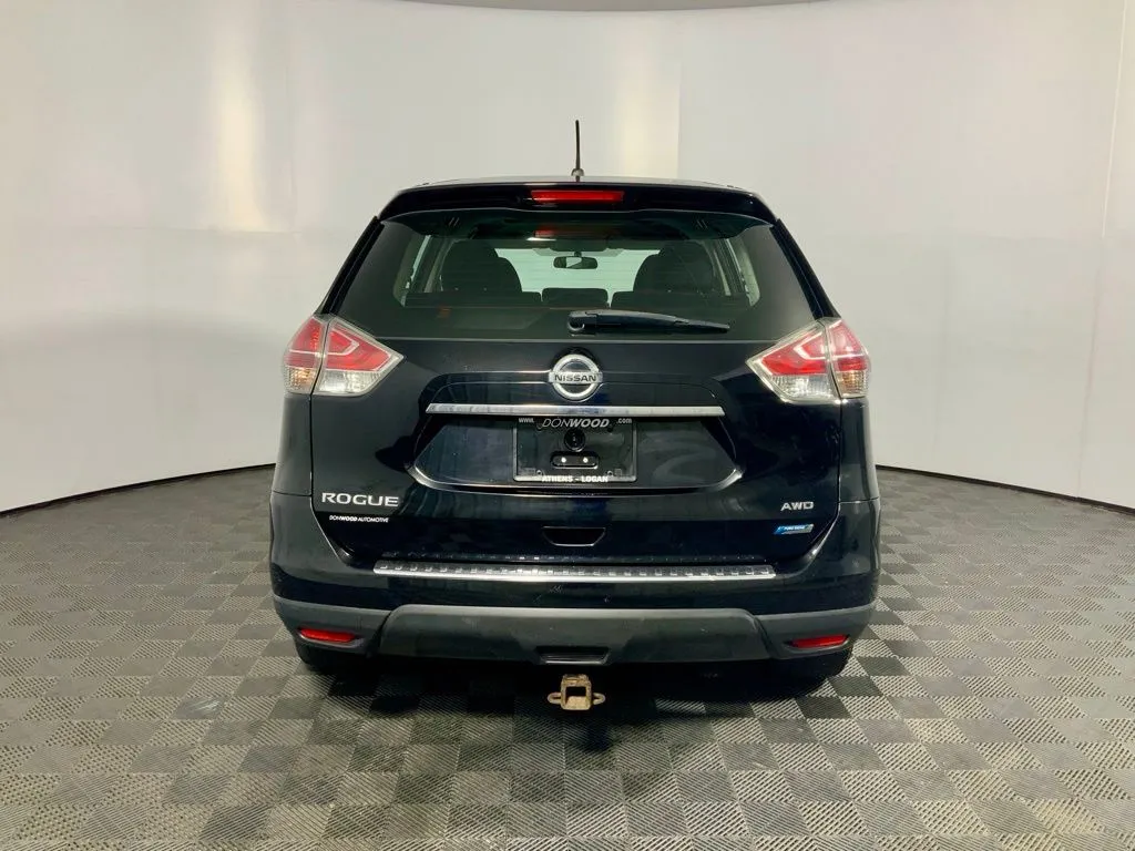 Nissan Rogue photo 12