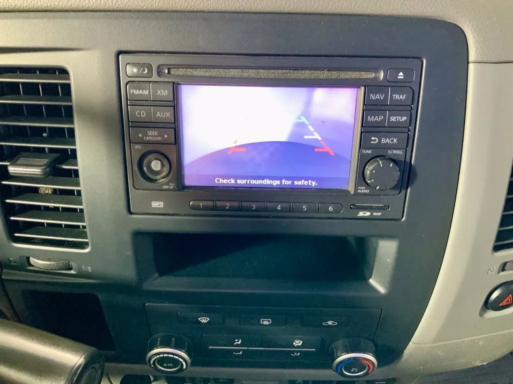 Nissan NV photo 3