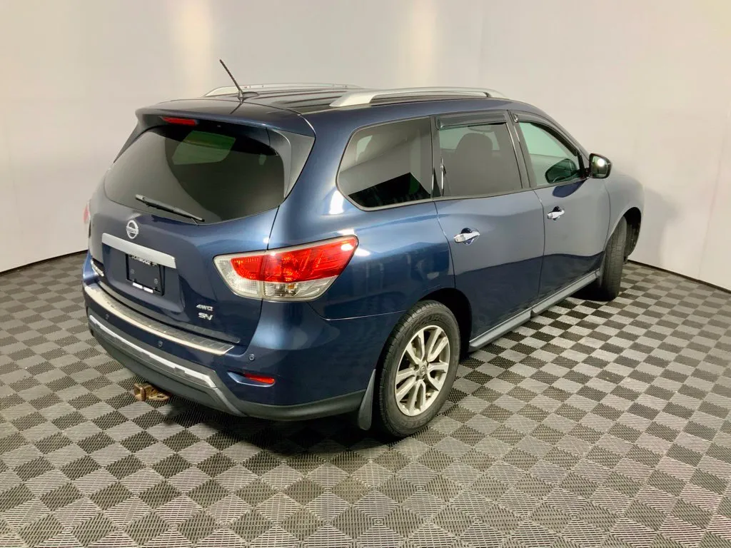 Nissan Pathfinder photo 17