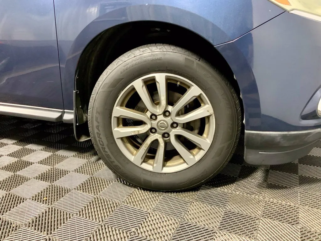 Nissan Pathfinder photo 35