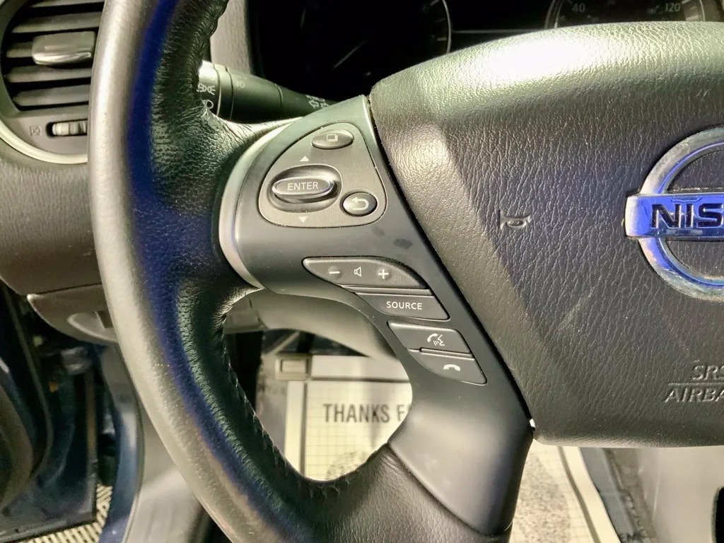 Nissan Pathfinder photo 25