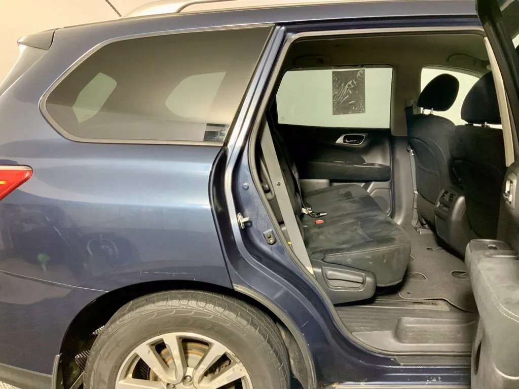 Nissan Pathfinder photo 32