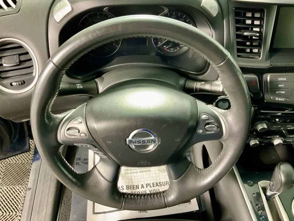 Nissan Pathfinder photo 24