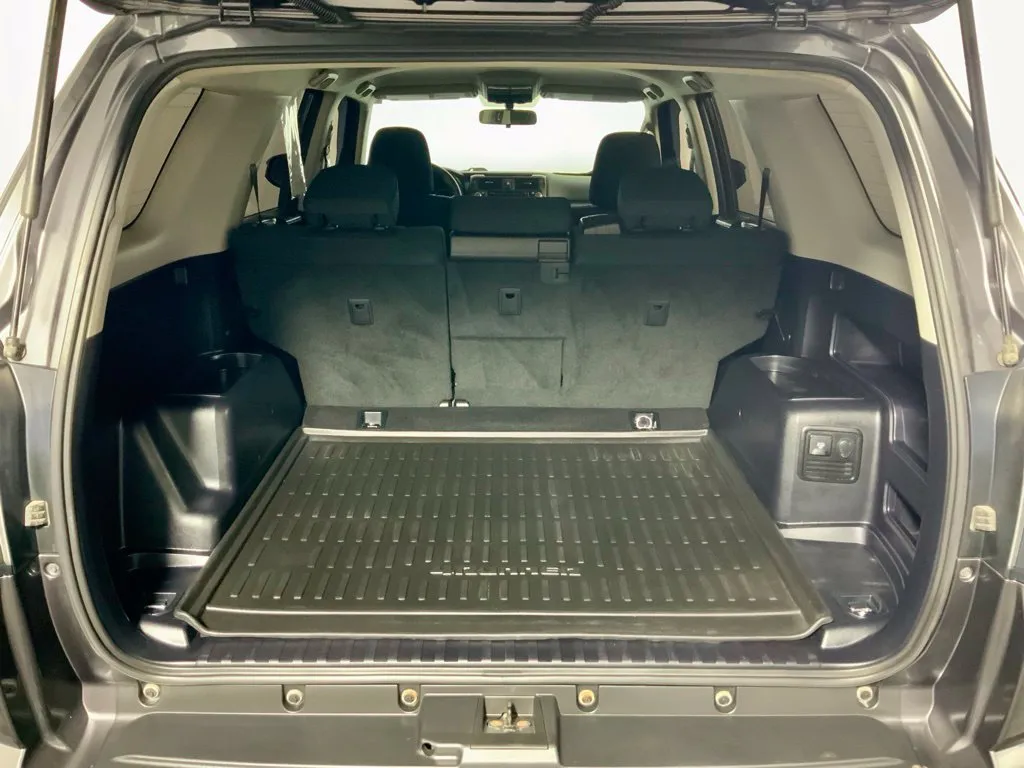 Toyota 4Runner photo 31