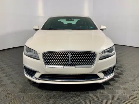 More photos of 2019 Lincoln MKZ Reserve at Don Wood Ford Lincoln, OH