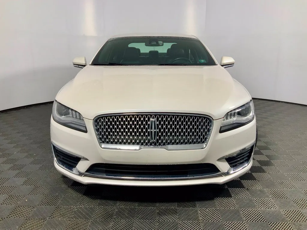Lincoln MKZ photo 5