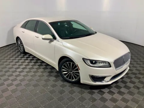 More photos of 2019 Lincoln MKZ Reserve at Don Wood Ford Lincoln, OH