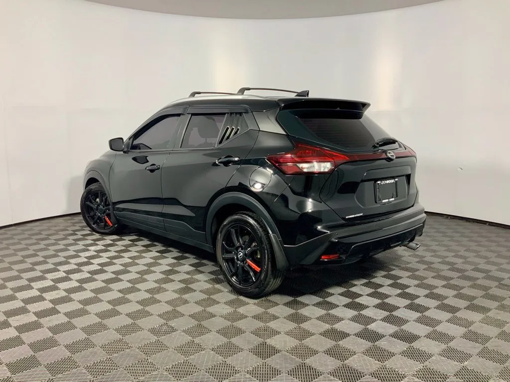 Nissan Kicks photo 11