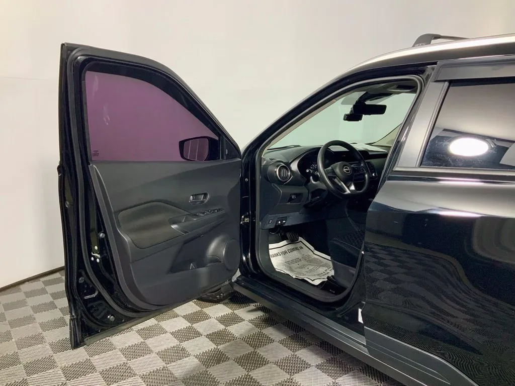 Nissan Kicks photo 16