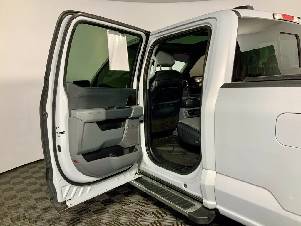 Ford F-150 photo 27