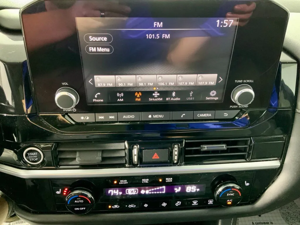 Nissan Pathfinder photo 22