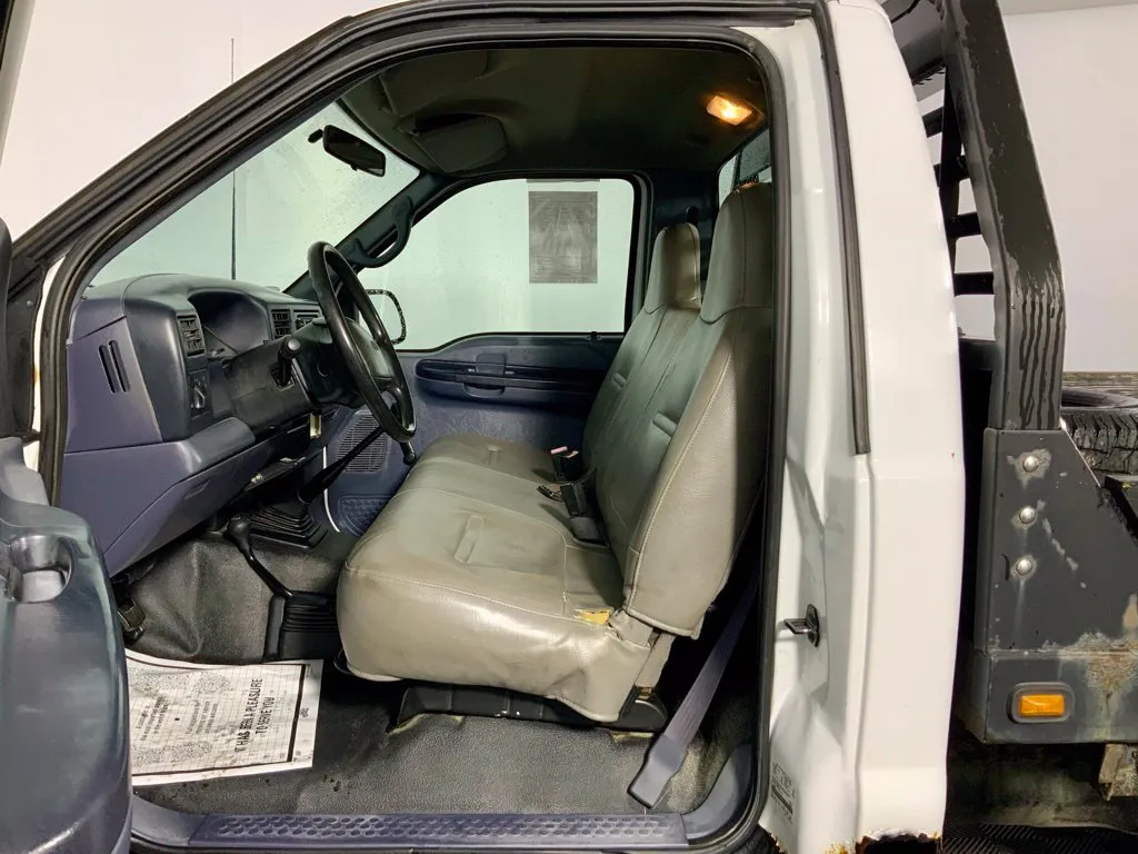 Ford F-250SD photo 16