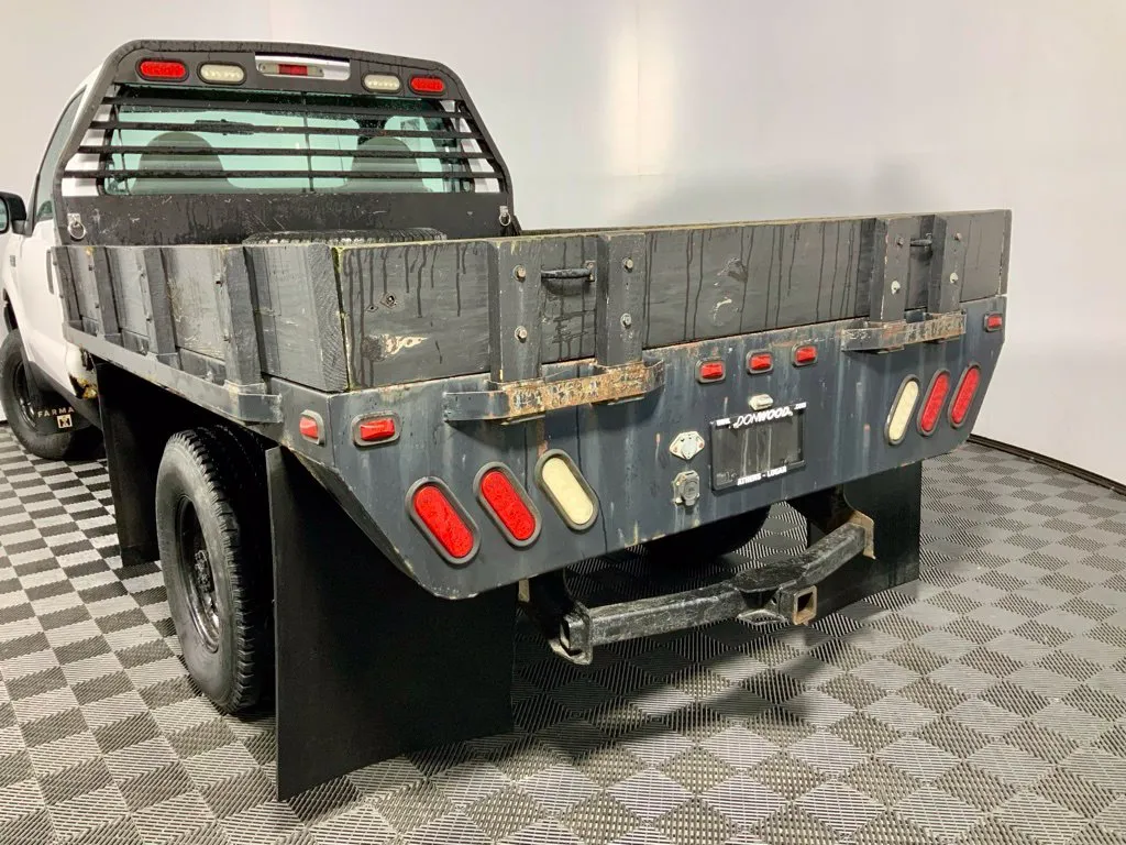 Ford F-250SD photo 11