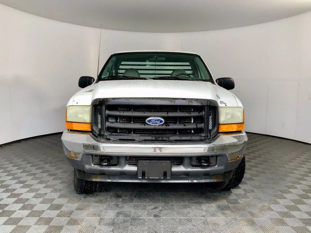 Ford F-250SD photo 3