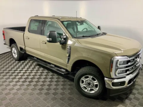 More photos of 2027 Ford F-250SD XLT at Don Wood Ford Lincoln, OH