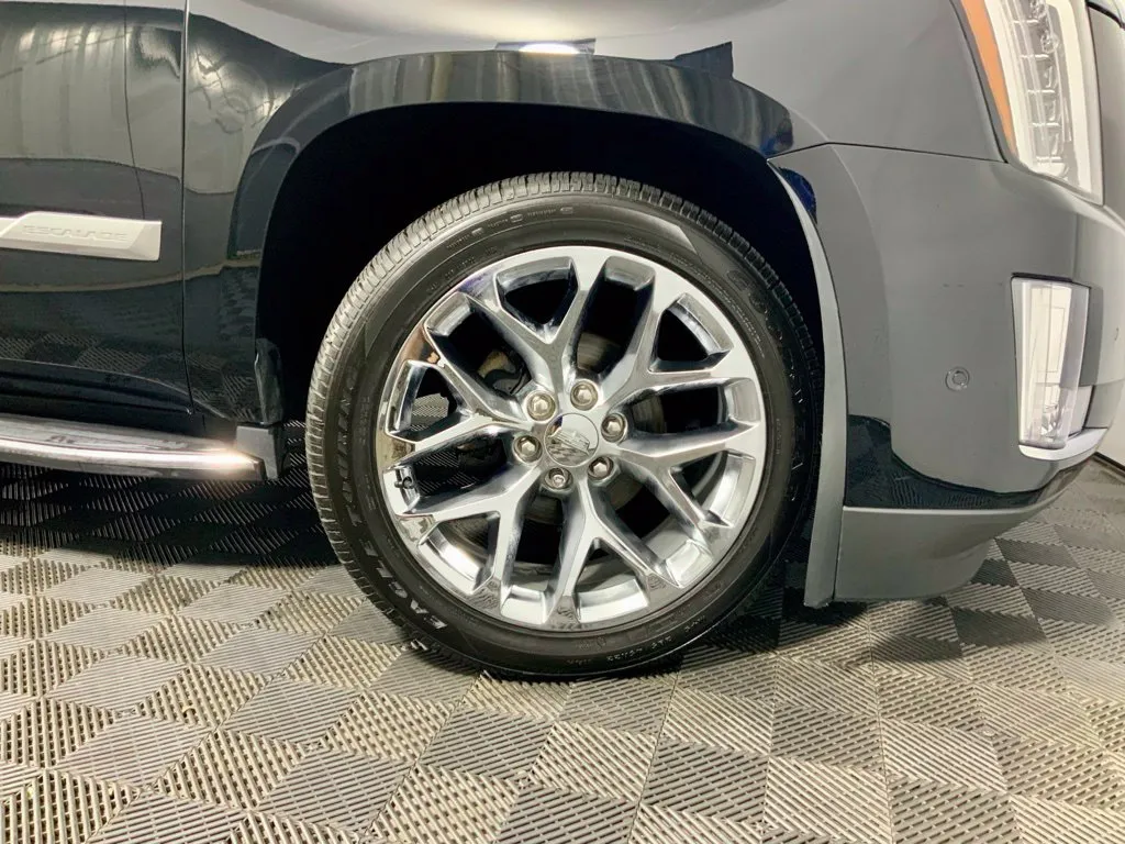 Cadillac Escalade photo 37