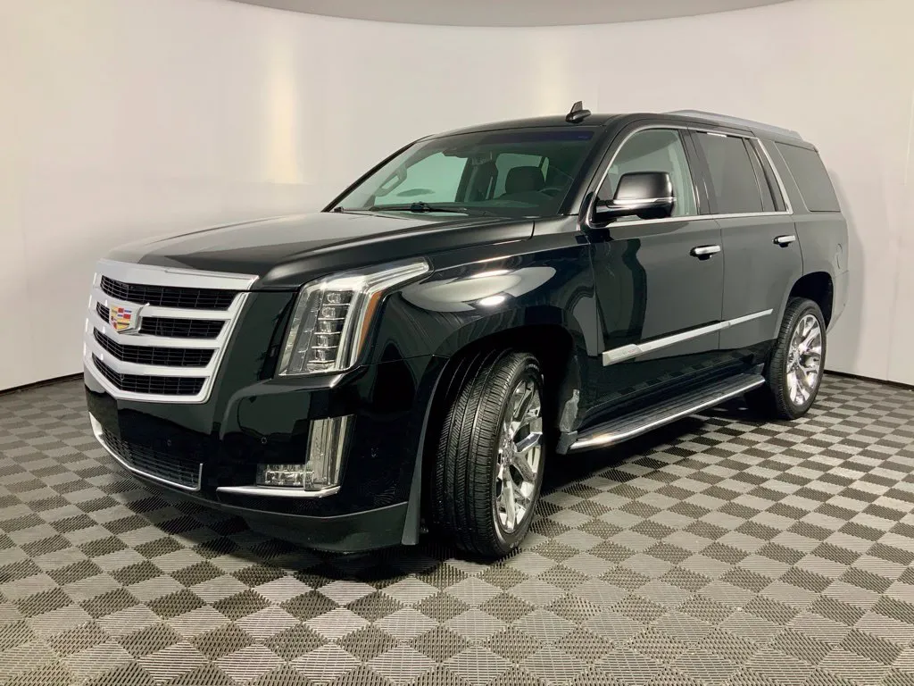 Cadillac Escalade photo 11