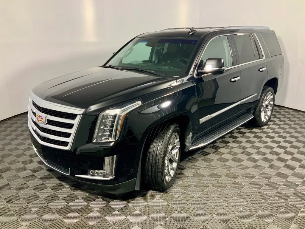 Cadillac Escalade photo 12