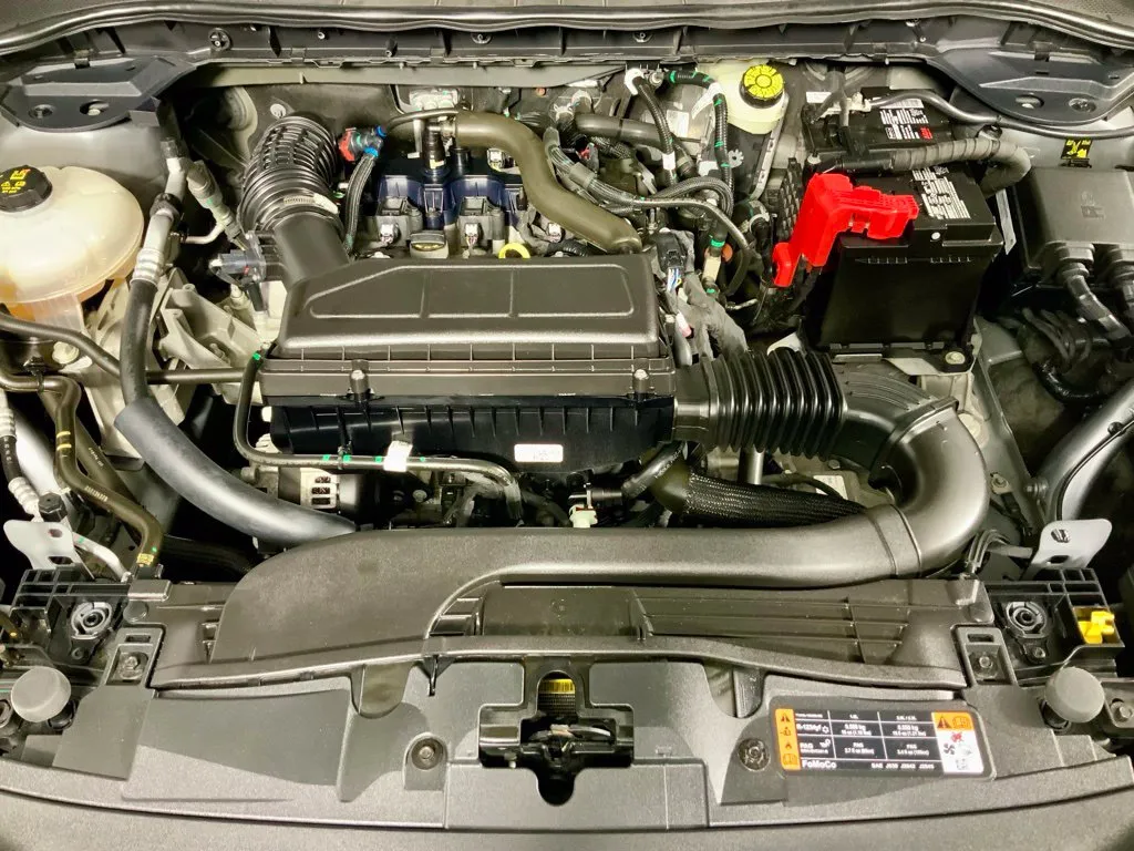 Ford Escape photo 8