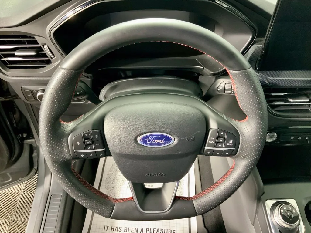 Ford Escape photo 25