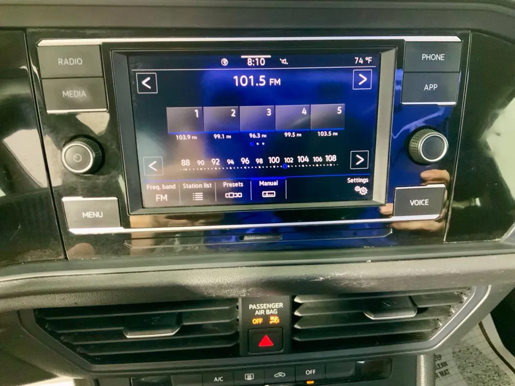 Volkswagen Jetta photo 22