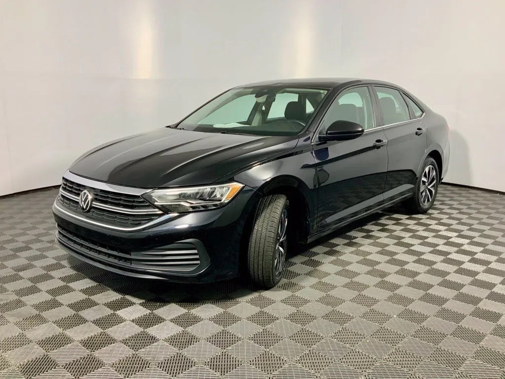 Volkswagen Jetta photo 8