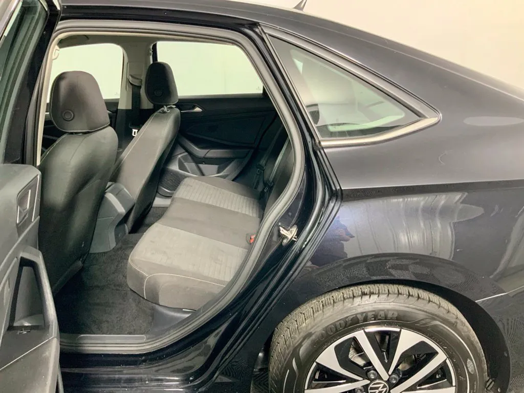 Volkswagen Jetta photo 27