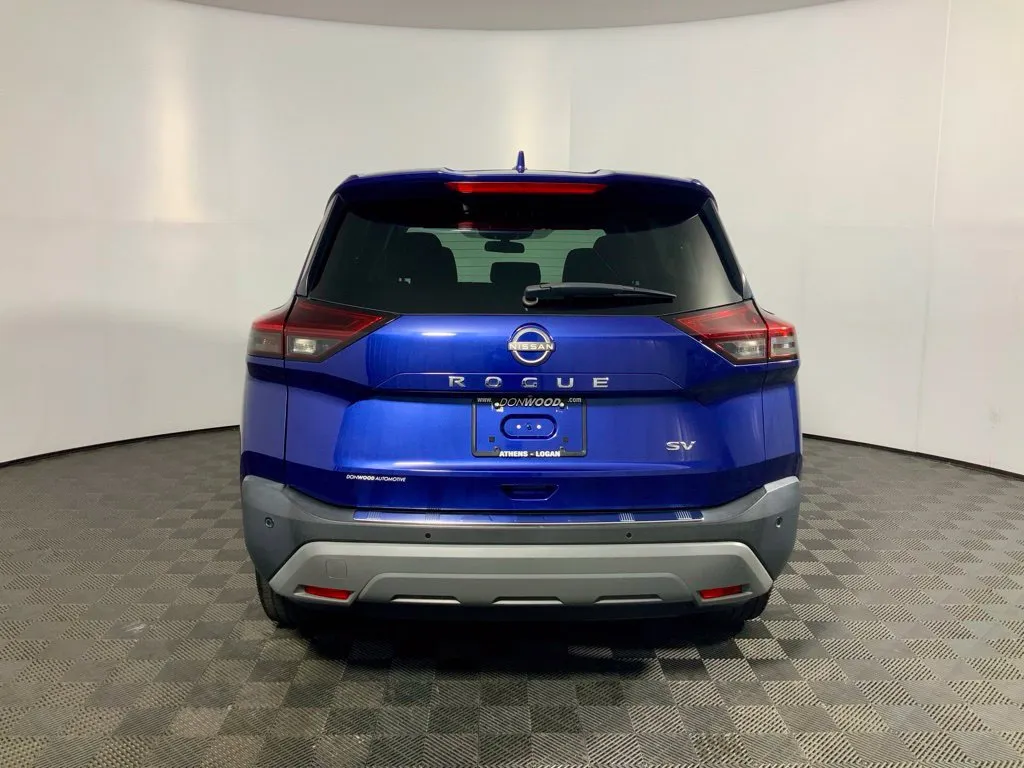 Nissan Rogue photo 13