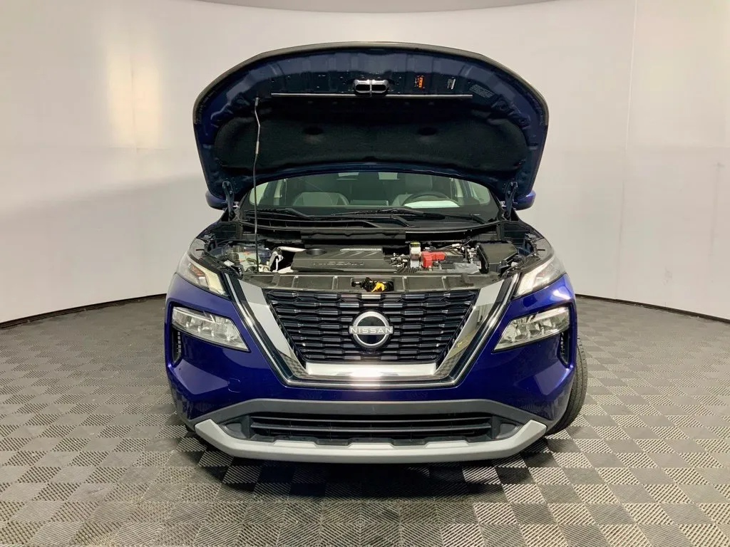 Nissan Rogue photo 5