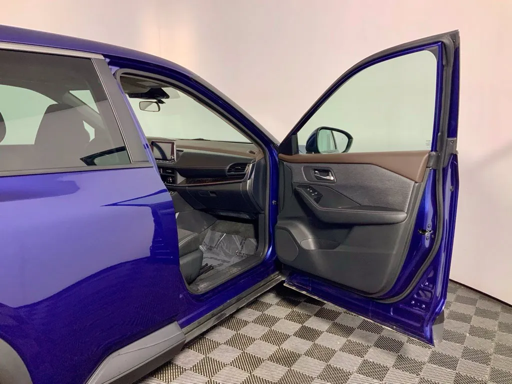 Nissan Rogue photo 33