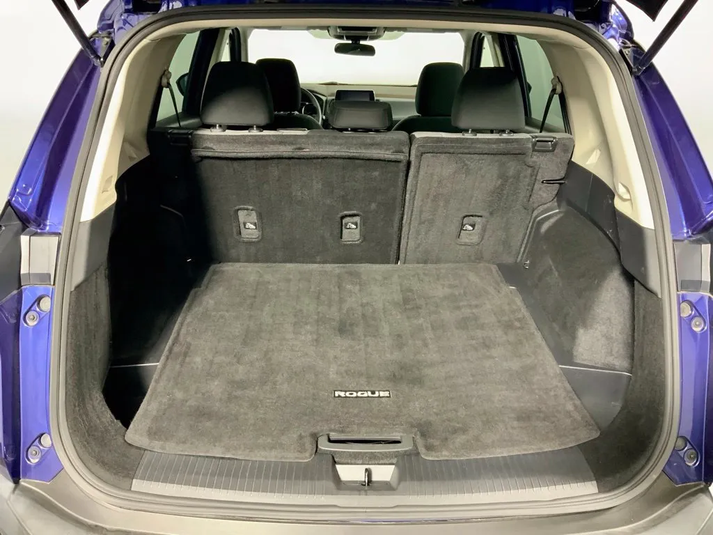 Nissan Rogue photo 30