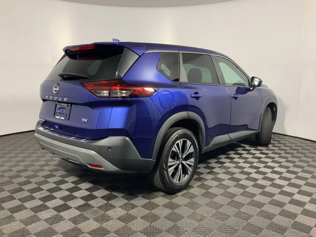 Nissan Rogue photo 16