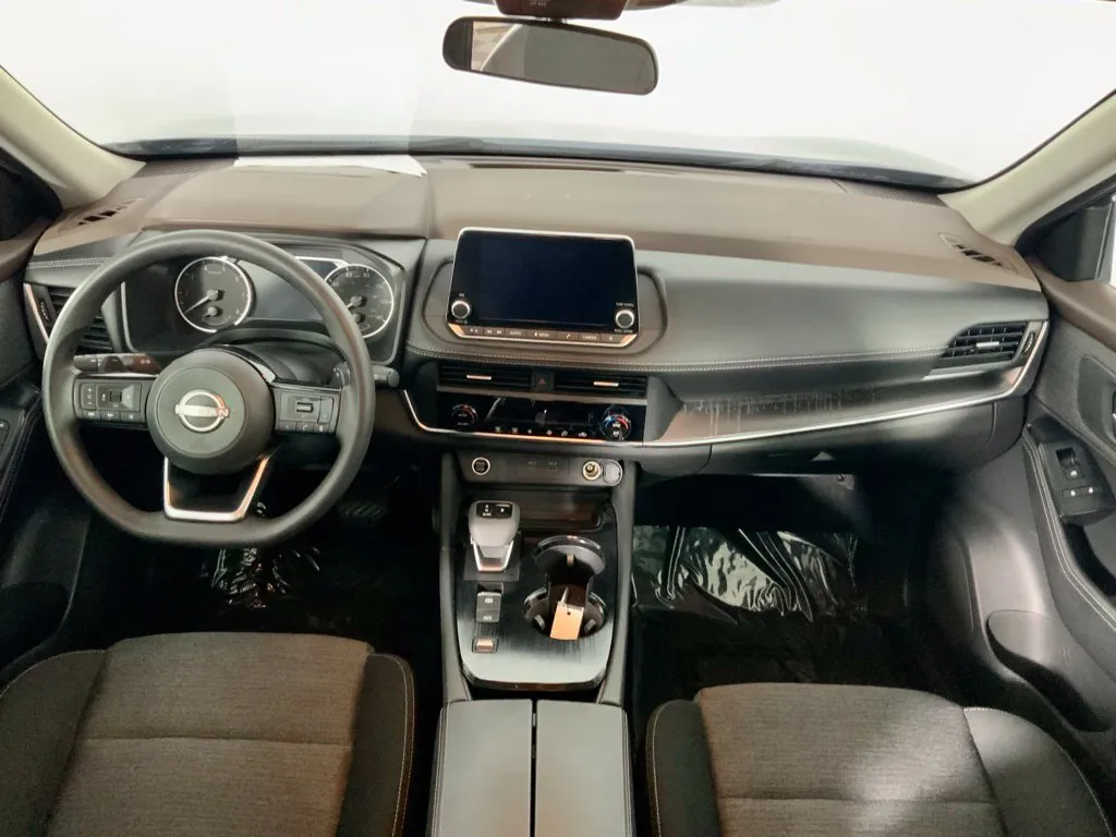 Nissan Rogue photo 20